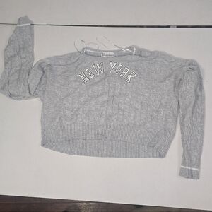 No Boundaries Gray 'New York' Women's Sweater